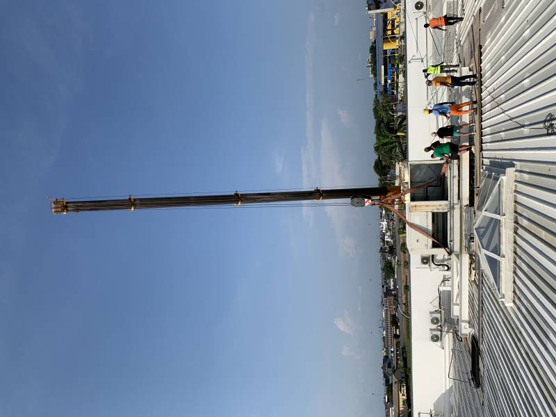 Travaux de manutention pour le Centre Commerciale d'Erevan, Cotonou