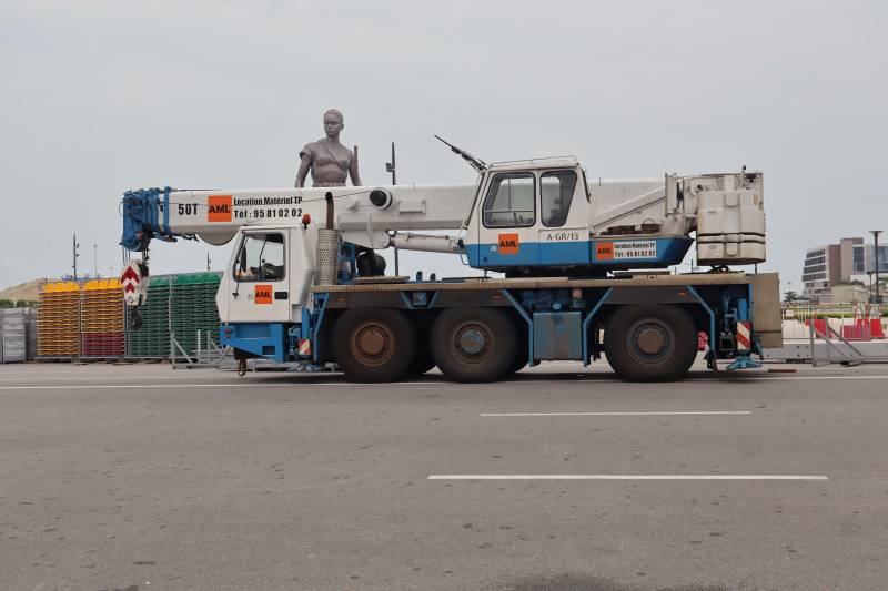 Solutions de levage et manutention au Bénin : l’expertise certifiée d’AML Bénin