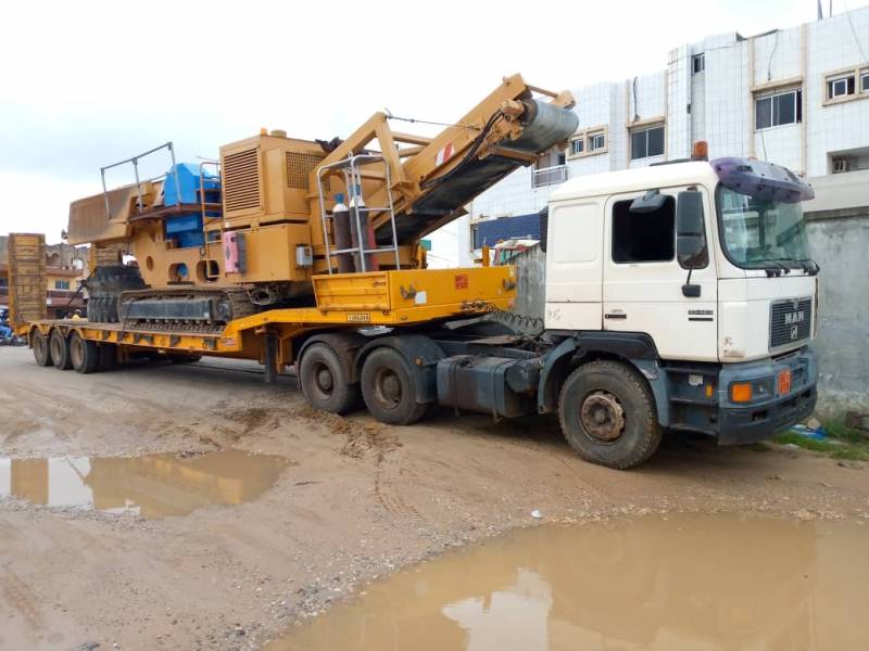 Location de porte engin avec chauffeur à travers tout le Bénin