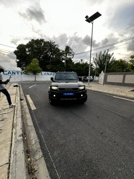 Toyota Land Cruiser 2024 (Prado)