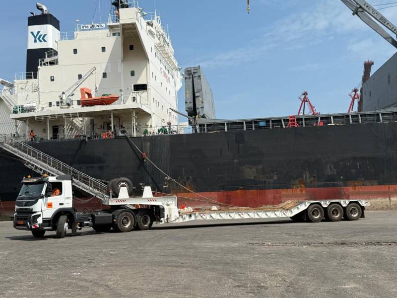 Convoi exceptionnel au Bénin 